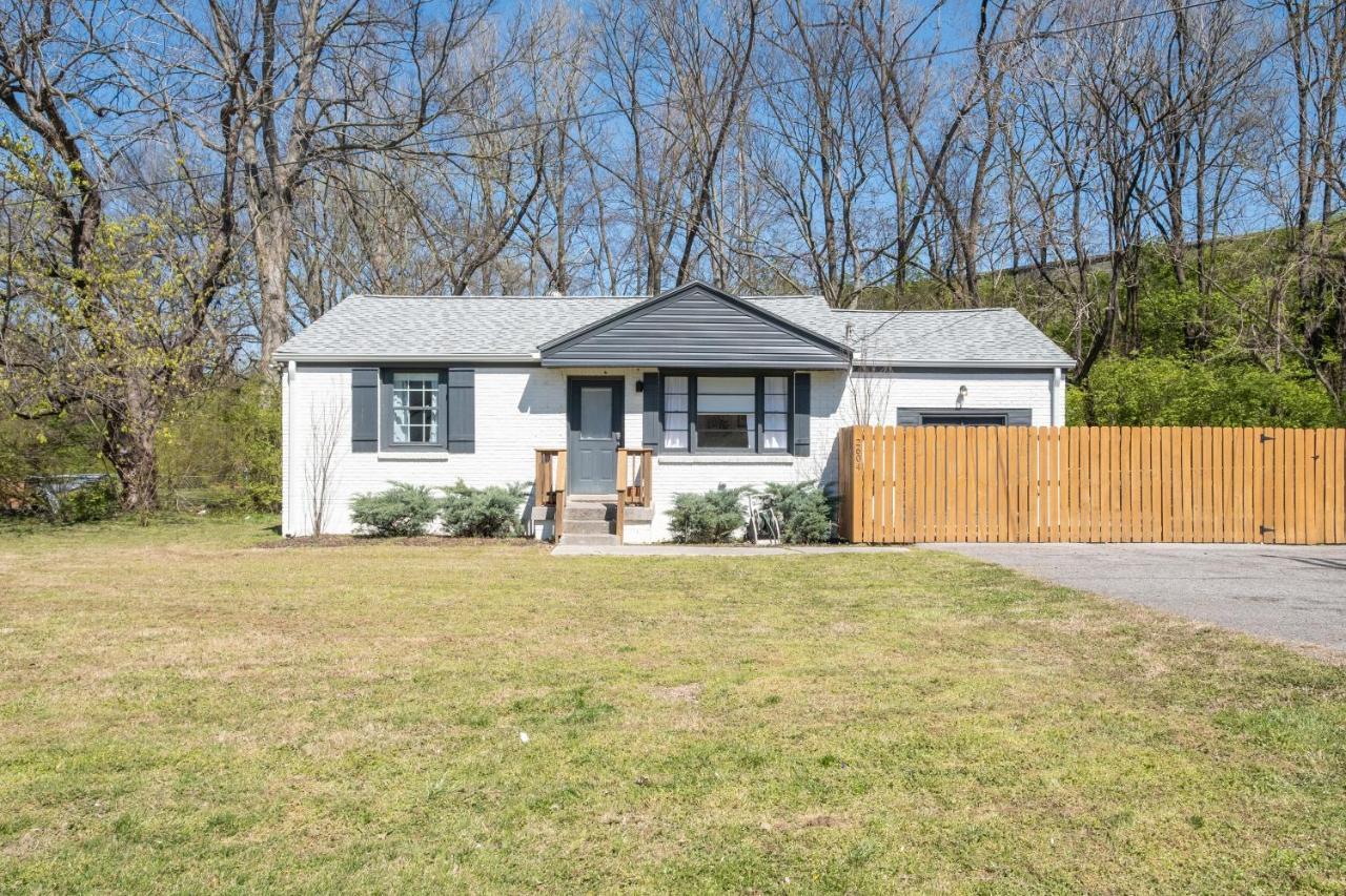 The Titan - Pet-Friendly Bungalow Nashville Exteriér fotografie